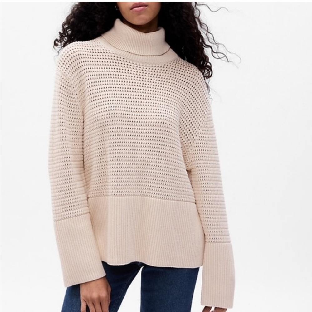 Gap‎ 24/7 Split Hem Crochet Knit Sweater cream Sz M